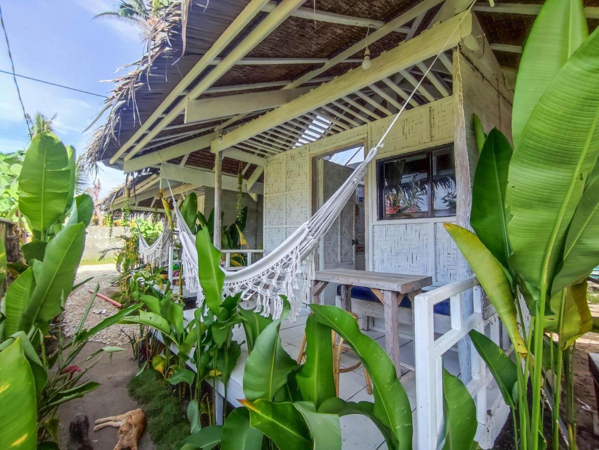 The Surf Shacks - Beach House, Aircon, Fast Wifi General Luna  Eksteriør billede